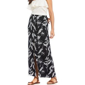 Brand New roxy maxi skirt with slit